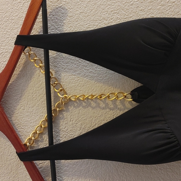Black dress/cover up , gold chain back - Picture 3 of 3